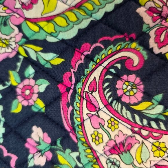 Vera Bradley Mailbag Crossbody Bag "Petal Paisley" Retired Pattern - Picture 9 of 14